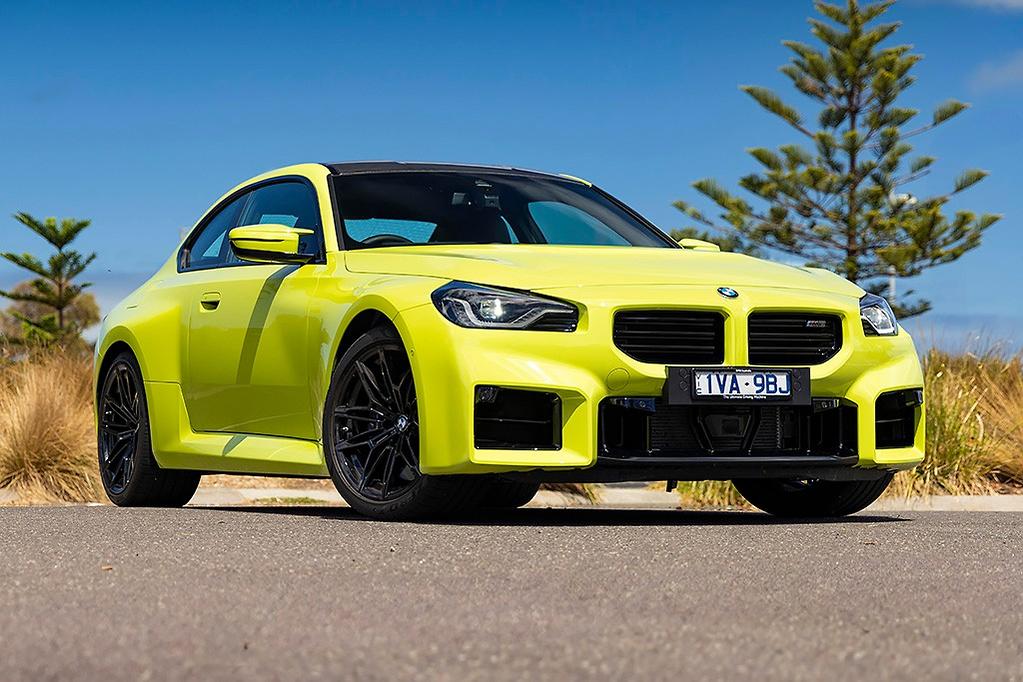 BMW M2 listed on the MNFST expat-to-expat marketplace